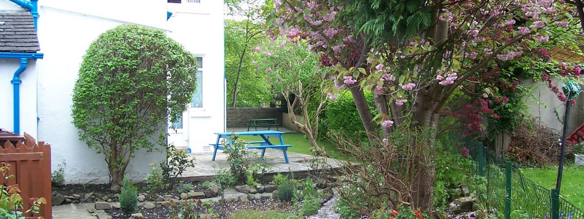 Garden and picnic area at 153 Otley Road theatre accommodation based in Leeds